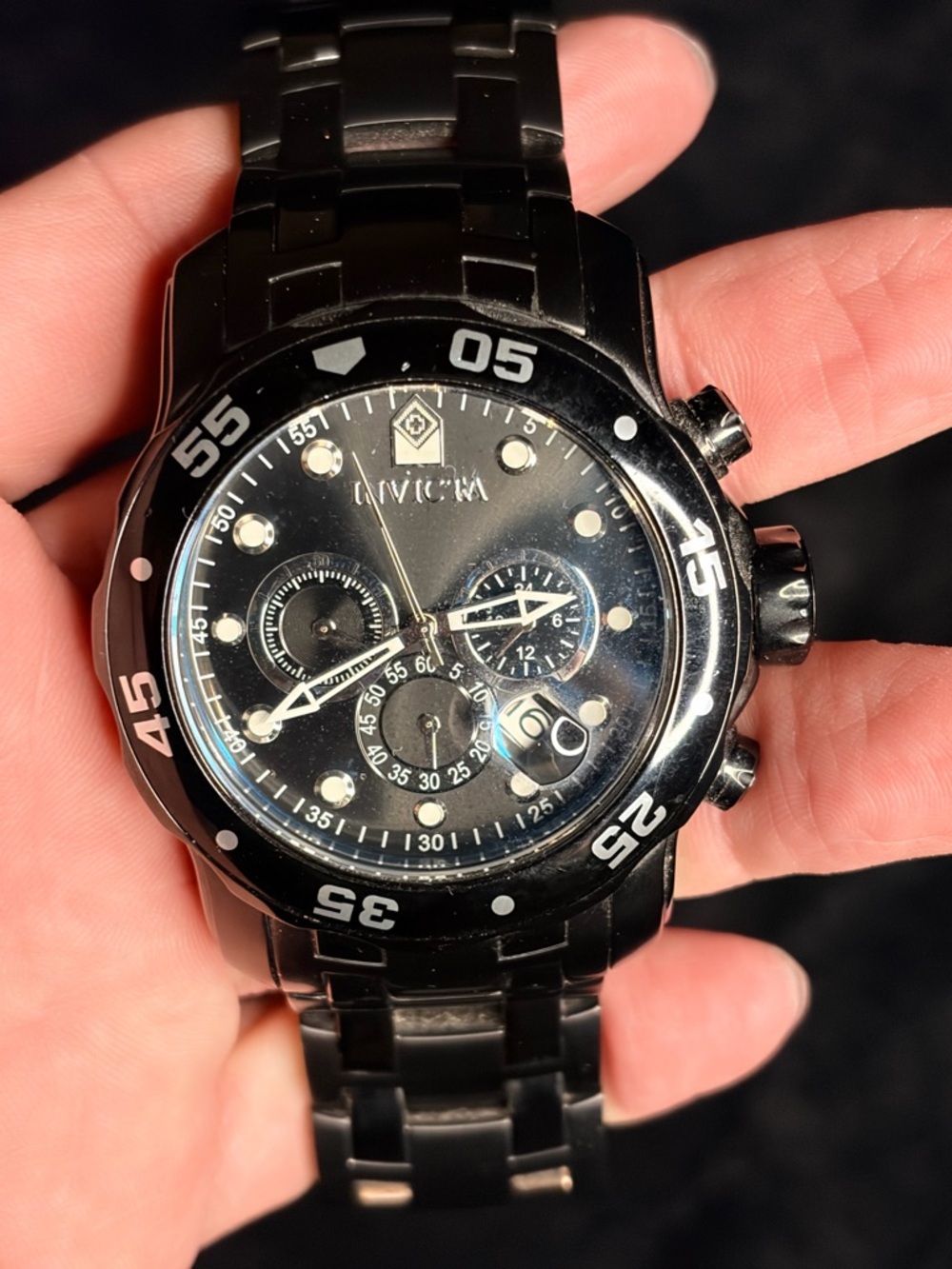 Invicta Pro Diver Men’s Black Stainless Steel Dive Chronograph Watch